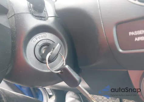 2008 Honda Fit z USA, uszkodzony, nr VIN JHMGD37428S065105